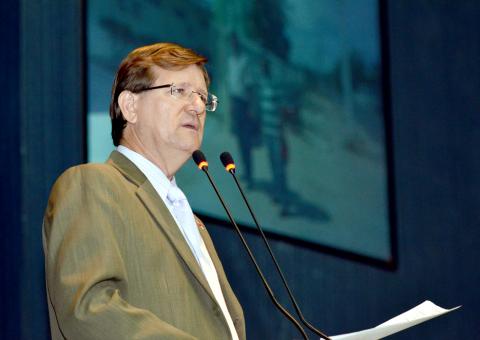 Deputado vota contra aumento de  vagas para desembargador